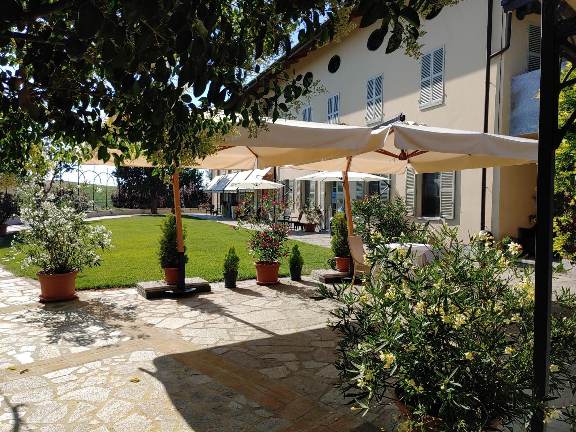 Locanda Del Boscogrande Montegrosso d'Asti Exterior photo
